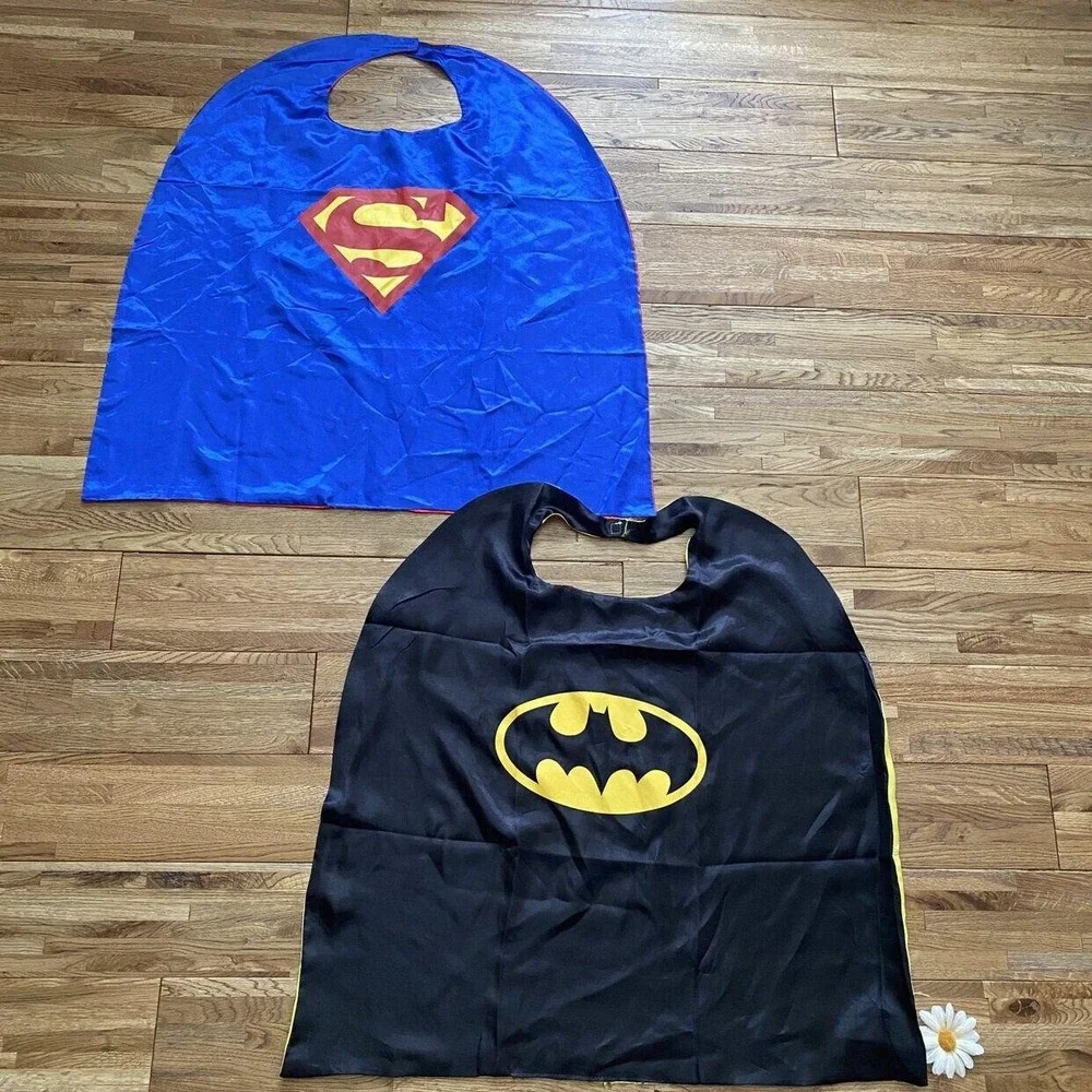 Set‎ Of 2 Superhero Capes